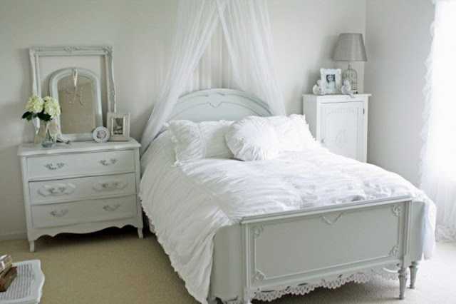 Величественный стиль прованс в спальне