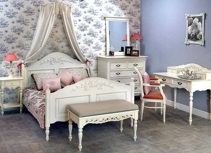 Уютный дизайн стиля прованс в спальне
