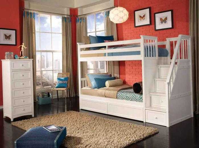 Выбираем удобную двухъярусную кровать для детей