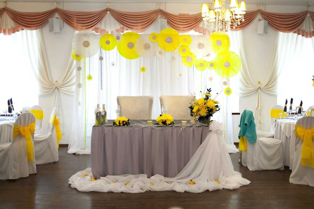 Идеи по оформлению свадебного стола, классические и креативные решения 49 - ДиванеТТо