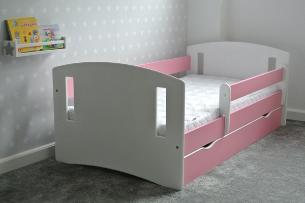 Кровать "Малыш" со съемным бортиком