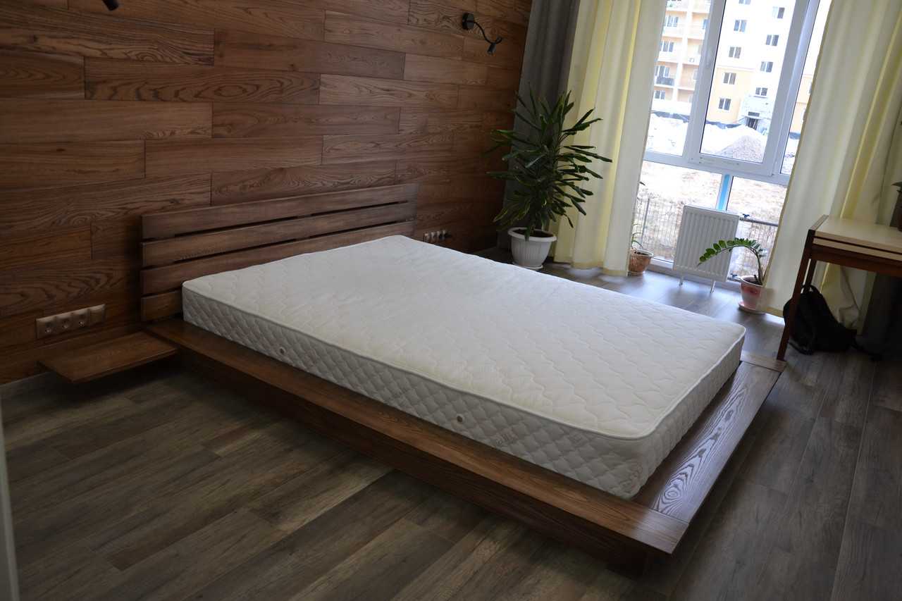 Деревянная кровать подиум