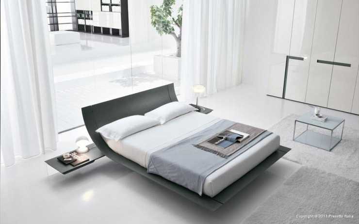 Современная кровать серого цвета