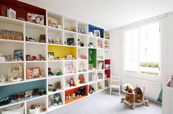 Шкаф для игрушек в детскую комнату