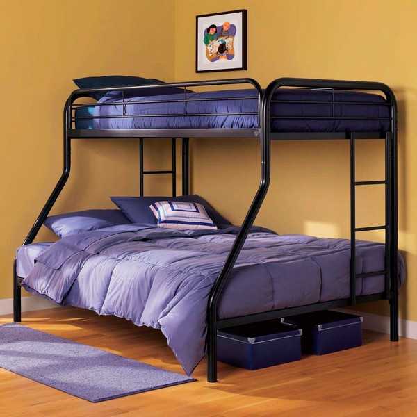 Металлическая кровать для взрослых