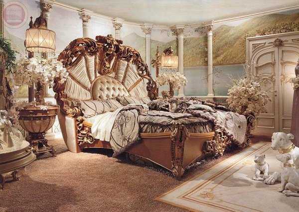 Кровать с оригинальным дизайном