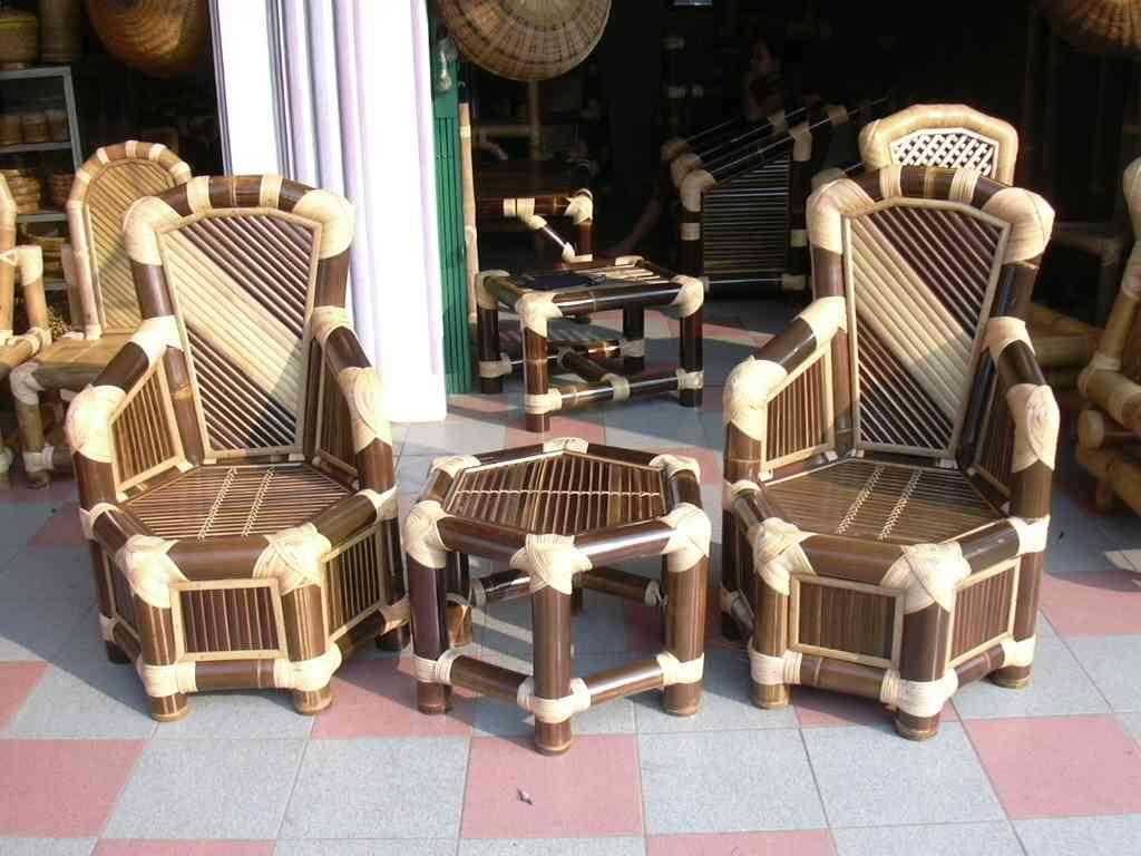 Бамбуковая мебель и бамбуковые скамейки