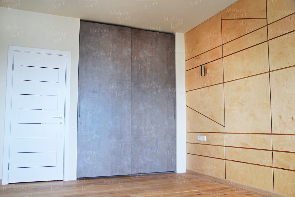 Встроенный шкаф коричневого цвета в скандинавском стиле