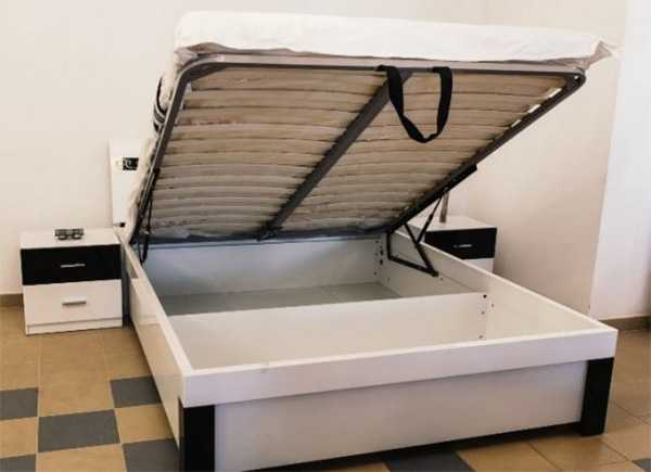 Кровати с подъемным механизмом и ящиками для белья
