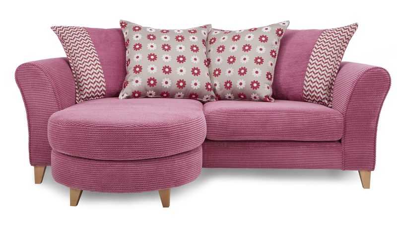 Особенности размещения розового дивана, сочетание с разными стилями 13 - ДиванеТТо
