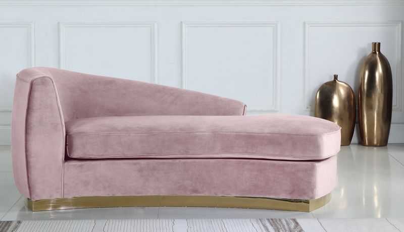 Особенности размещения розового дивана, сочетание с разными стилями 23 - ДиванеТТо
