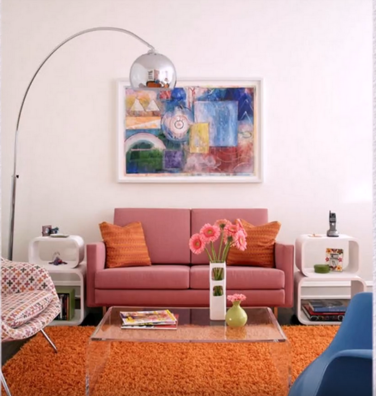 Особенности размещения розового дивана, сочетание с разными стилями 51 - ДиванеТТо