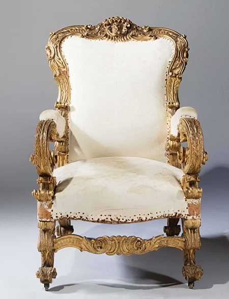 Особенности сочетания кресла-трона с современными интерьерами 25 - ДиванеТТо