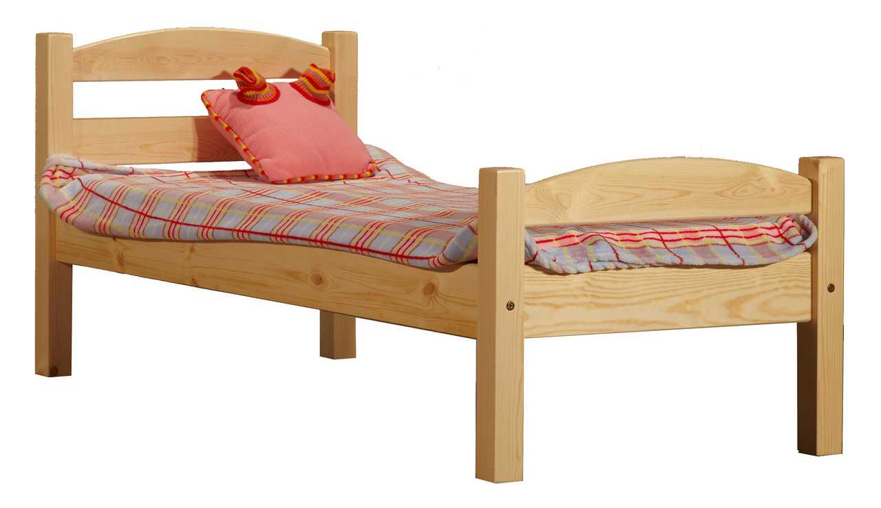 Деревянная кровать для ребенка