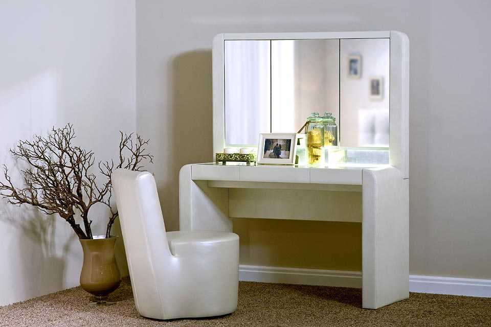 Популярные модели трюмо с зеркалом в спальню, их преимущества 91 - ДиванеТТо