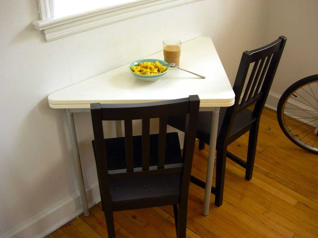 Размеры обеденных столов разных форм, советы по выбору мебели 9 - ДиванеТТо