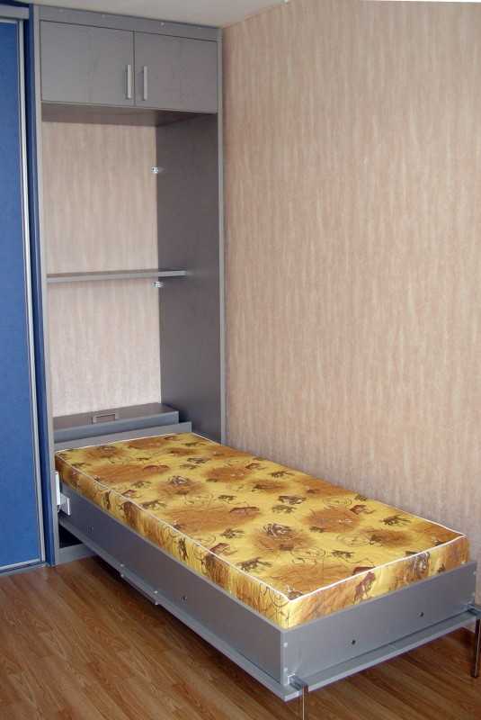 Полуторный размер современной встроенной кровати