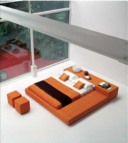 Кровать для спальни в японском стиле в оранжевом цвете