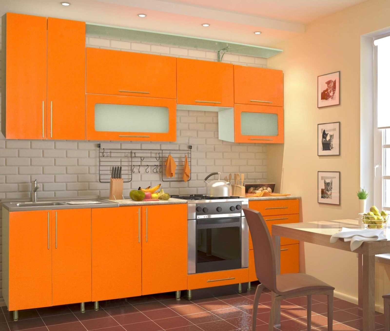 Оранжевая корпусная мебель для кухни