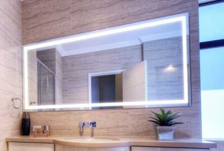 Виды подсветки для зеркала в ванной, варианты установки и подключения 121 - ДиванеТТо