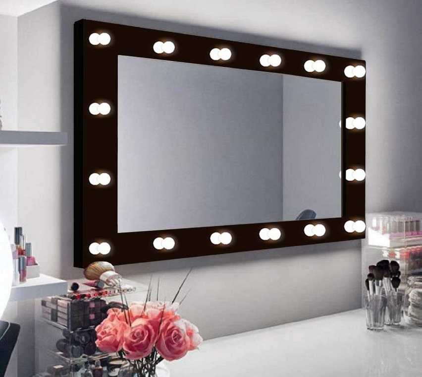 Виды зеркал с подсветкой для макияжа, советы по выбору и размещению 11 - ДиванеТТо