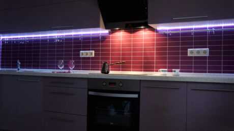 Выбор светодиодной подсветки на кухню для шкафов, правила установки 186 - ДиванеТТо